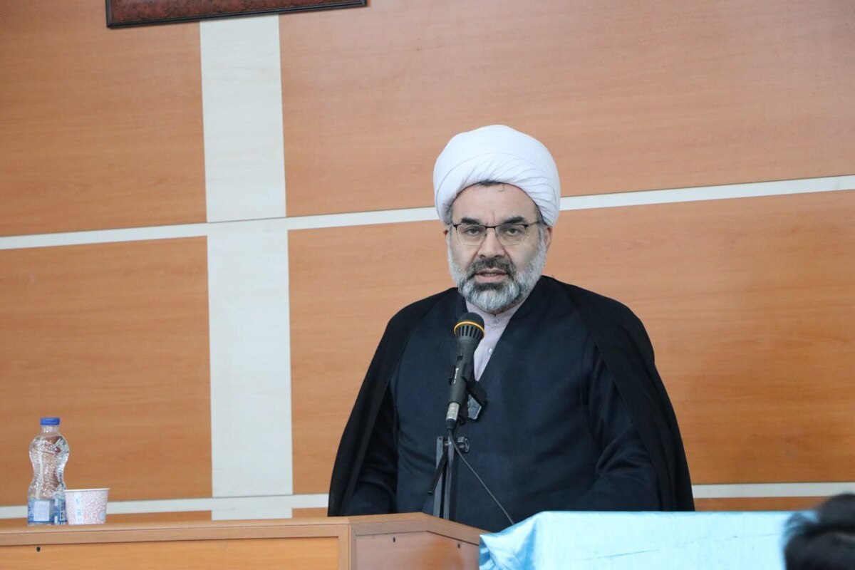 لزوم گسترش وقفهای علمی و پژوهشی