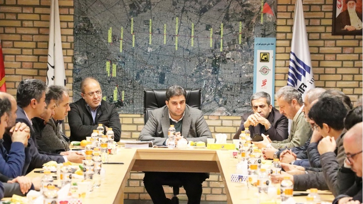 نشست بررسی آخرین وضعیت عملیات اجرایی پروژههای فعال شبکه مترو تهران