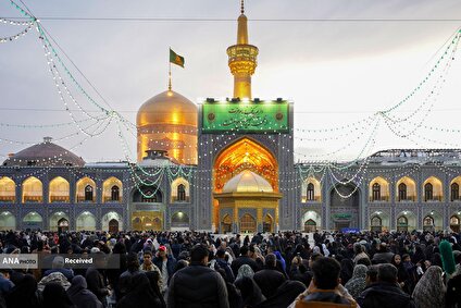حرم مطهر رضوی در عید مبعث