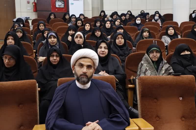 ۵ هزار و ۶۸۸ کلاس انس با قرآن در دانشگاه آزاد؛ رشد بیش از ۲ برابری طی ۲ سال گذشته