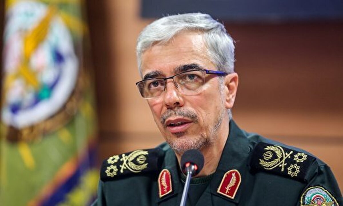 سرلشکر باقری: پاسداران در صف اول دفاع از ارزشهای نظام اسلامی و صیانت از امنیت ملی کشور هستند