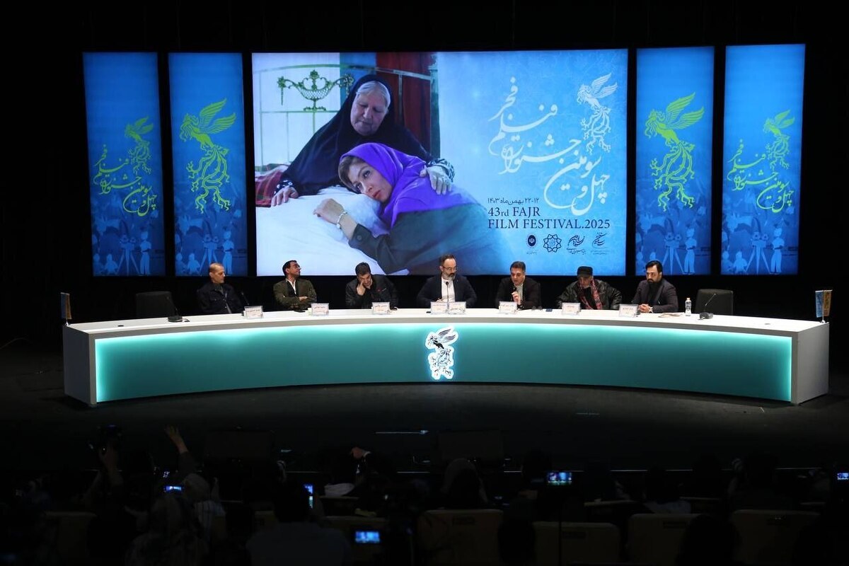 در ایران فقط کمدیها میفروشند!