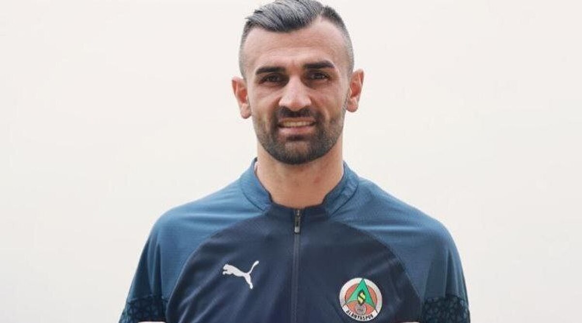 سردار دورسون به اردوی پرسپولیس رسید