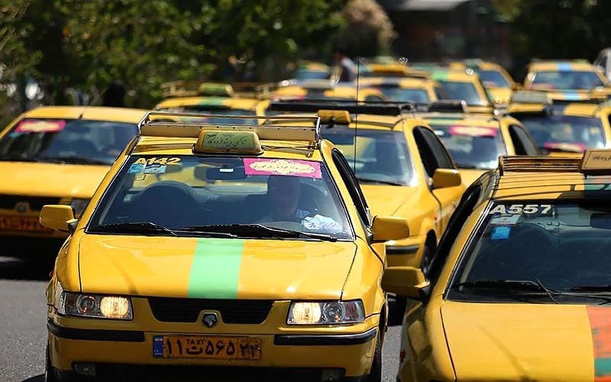 خرید تاکسی وظیفه شهرداری نیست اتوبوسها بلااستفاده در پارکینگ ماندهاند