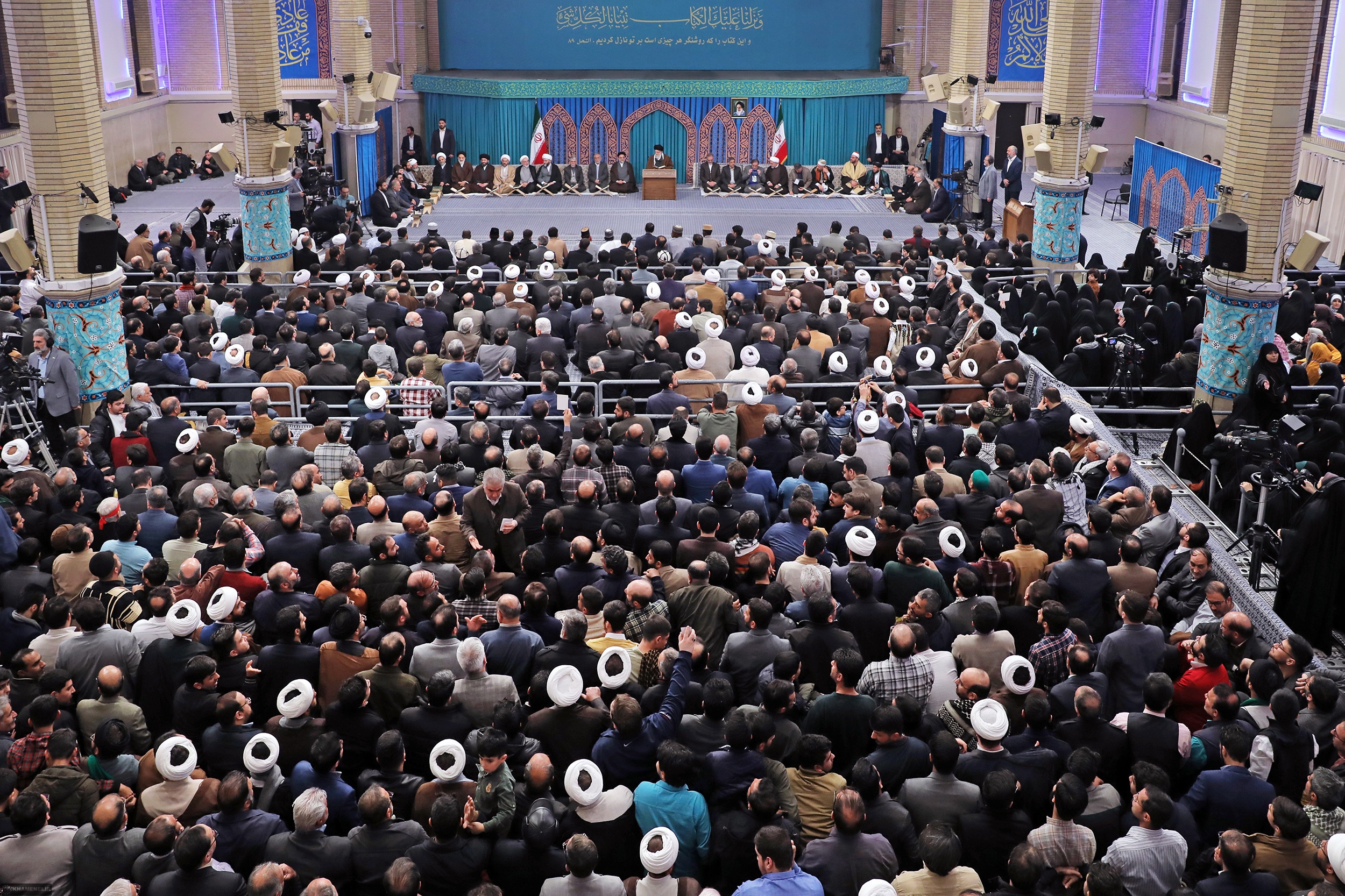 رهبر انقلاب: به اذن خداوند غزه بر رژیم صهیونیستی و رژیم آمریکا پیروز می&zwnj;شود