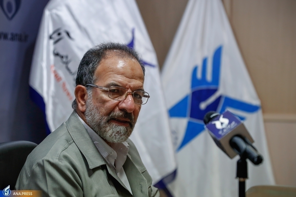 یکی از مهمترین دستاوردهای انقلاب تغییر مولفههای قدرت بود