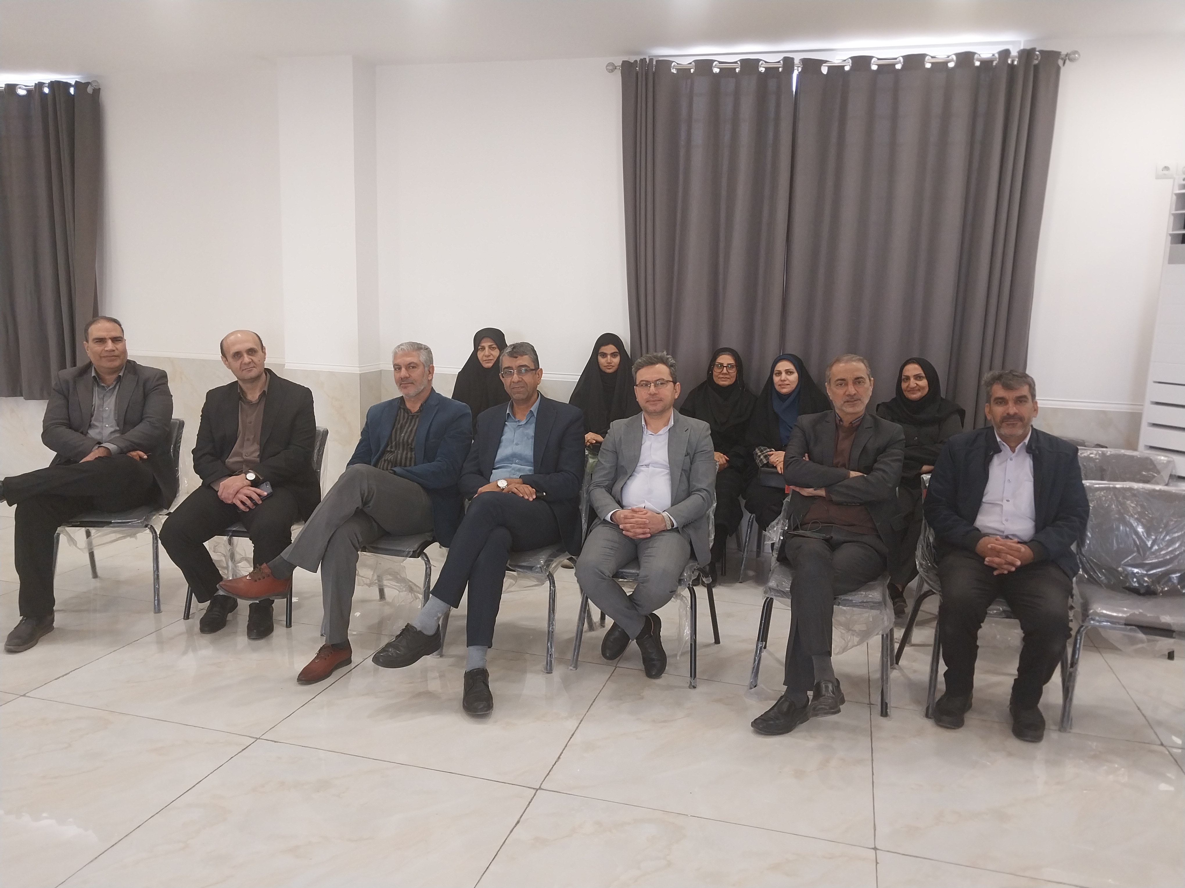 عطر یاد شهدای انقلاب اسلامی در دیار دانشگاهیان عطر یاد شهدای انقلاب اسلامی در دیار دانشگاهیان