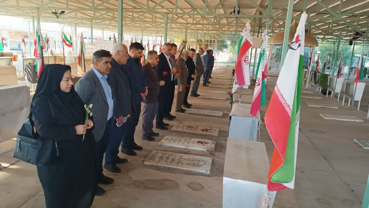 دانشگاه آزاد در مسیر ترویج علم و همبستگی ملی؛ گام به گام به سمت آیندهای روشنتر دانشگاه آزاد در مسیر ترویج علم و همبستگی ملی؛ گام به گام به سمت آیندهای روشنتر