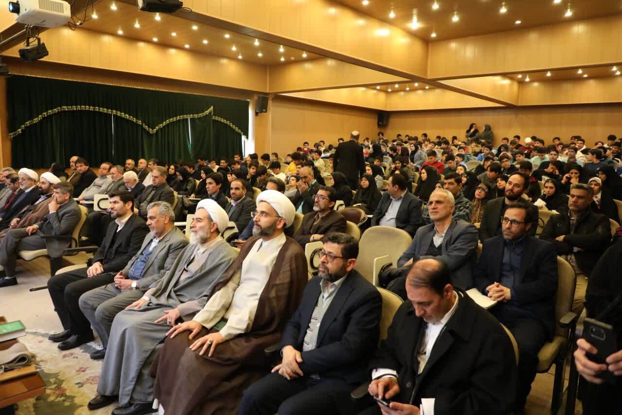 گفتمانسازی مهدویت برای شناساندن فرهنگ انتظار گفتمانسازی مهدویت برای شناساندن فرهنگ انتظار