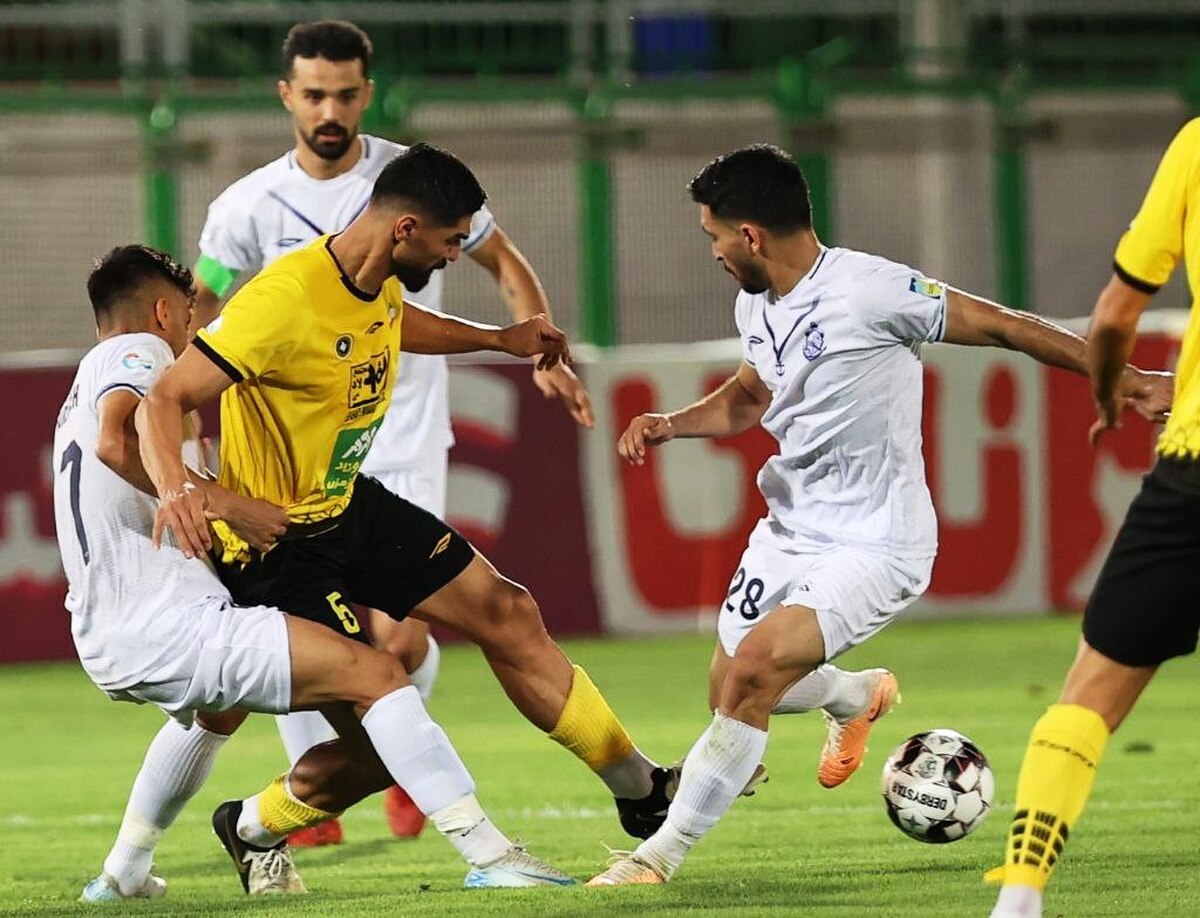 دیدار ملوان و سپاهان نیز با کمک داور ویدیویی برگزار خواهد شد عجیب و جالب تنها بازی بدون VAR نساجی و چادرملو!