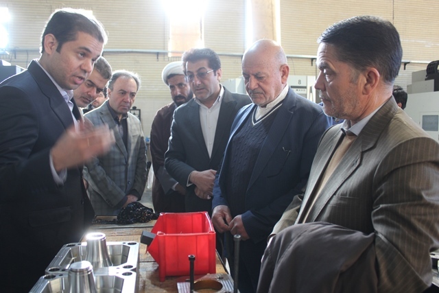 نماینده مجلس: دانشگاه آزاد شاهرود الگویی برای صنعت کشور است نماینده مجلس: دانشگاه آزاد شاهرود الگویی برای صنعت کشور است