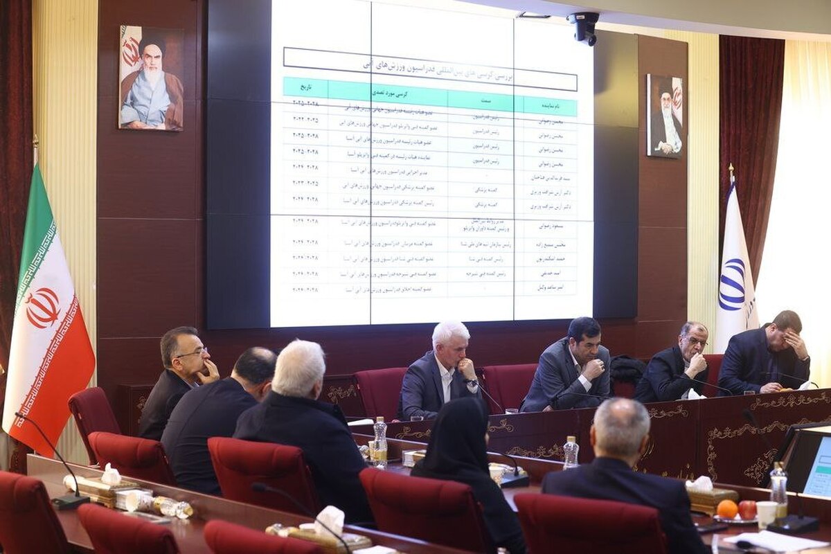 دنیامالی: برجسته‌ کردن برخی از ورزشکاران خارج از قاعده به ضرر ورزشکار است  تجهیز سالن شنای آزادی در دستور کار قرار دارد