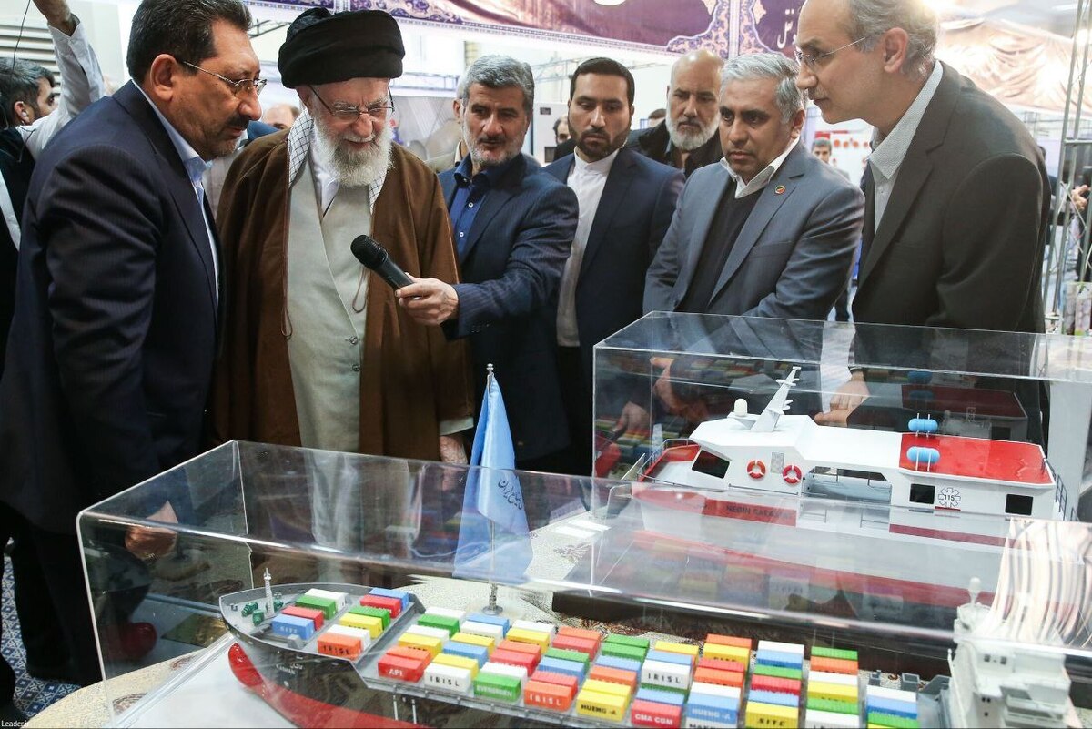 فیلم رهبر انقلاب گوش شنوای مشکلات مدیران شرکتهای دانشبنیان