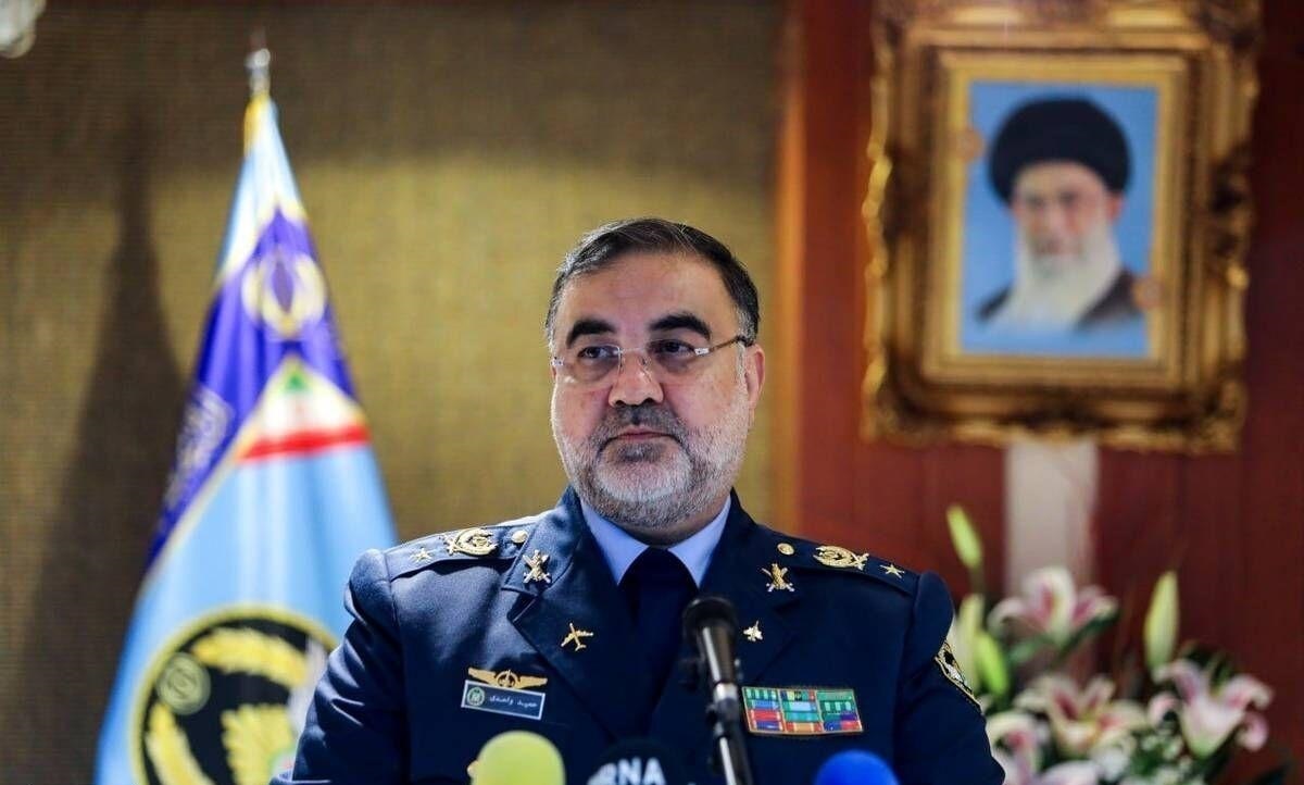 امیر واحدی: بیعت تاریخی کارکنان نیروی هوایی با امام راحل یک نیروی محرک برای پیروزی سریع انقلاب بود
