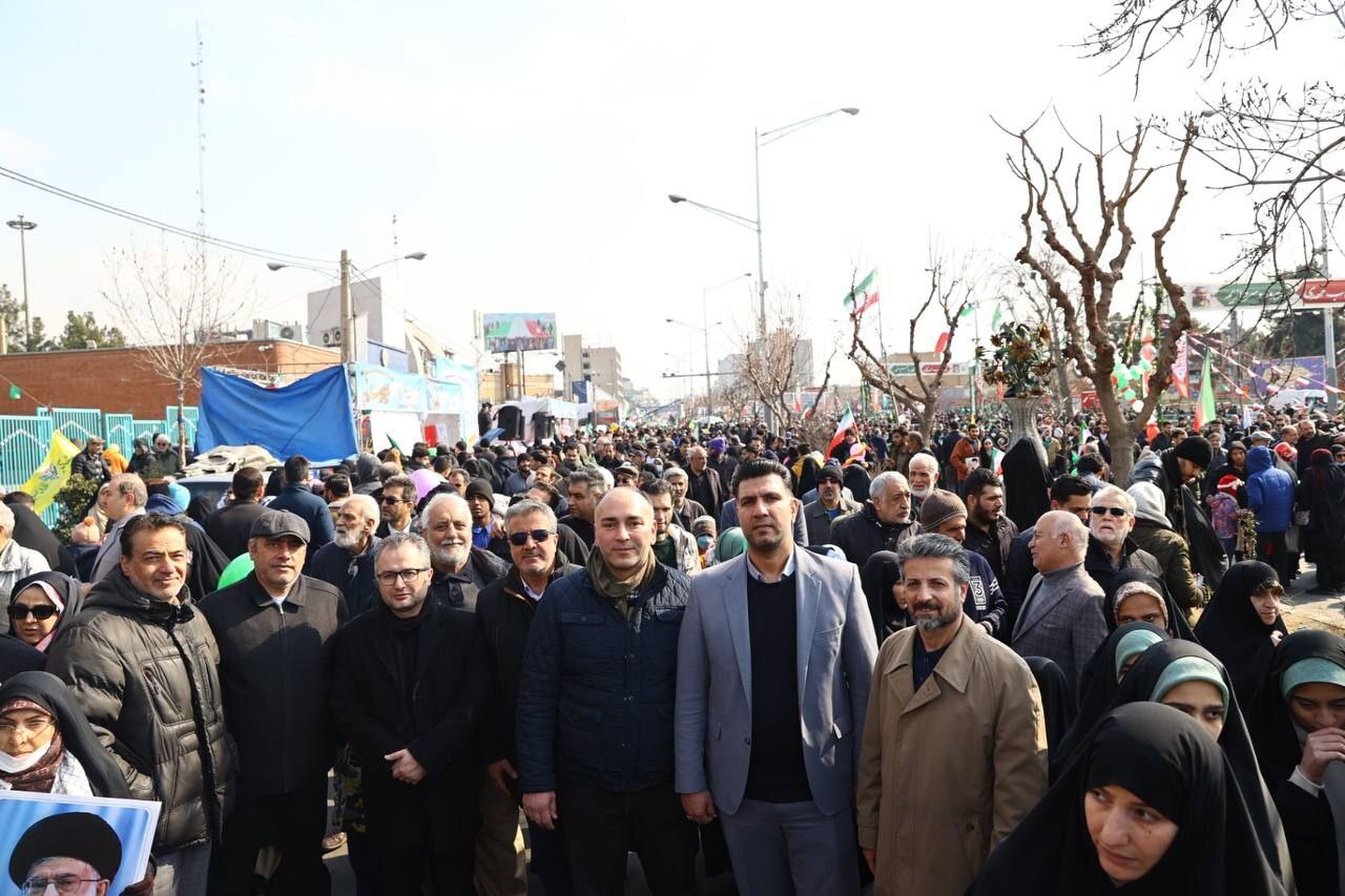 حضور گسترده جامعه ورزش در راهپیمایی ۲۲ بهمن+تصاویر حضور گسترده جامعه ورزش در راهپیمایی ۲۲ بهمن+تصاویر