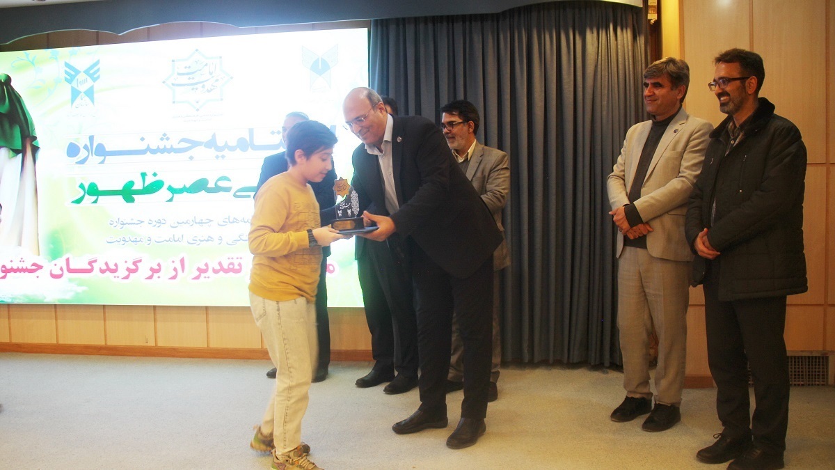 گامی بلند برای امامت و مهدویت با 62 برنامه و دهها هزار اثر ماندگار گامی بلند برای امامت و مهدویت با 62 برنامه و دهها هزار اثر ماندگار