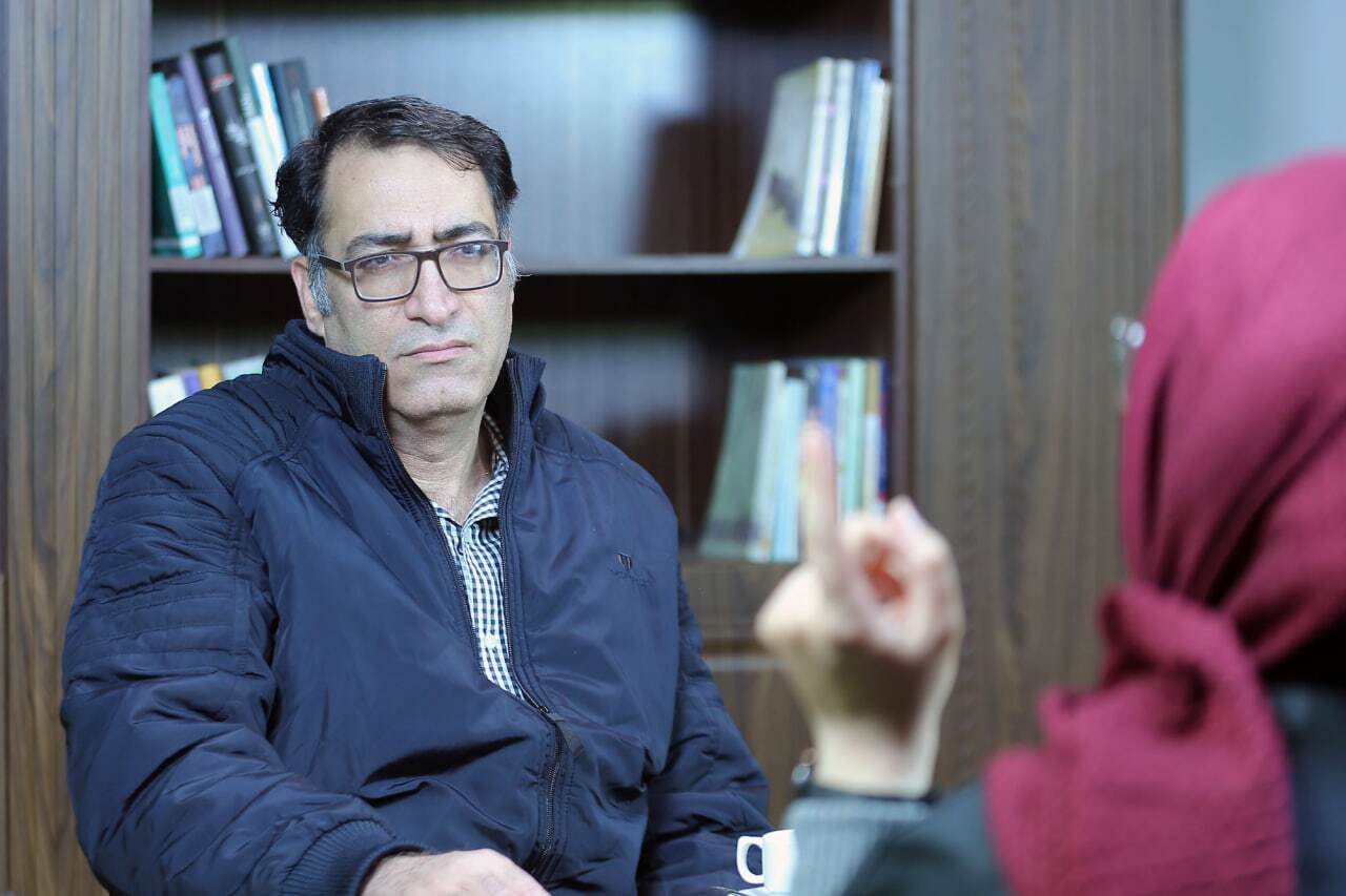 تحصیل مدرک یا تحصیل پول؛ یک دوراهی تحصیل مدرک یا تحصیل پول؛ یک دوراهی