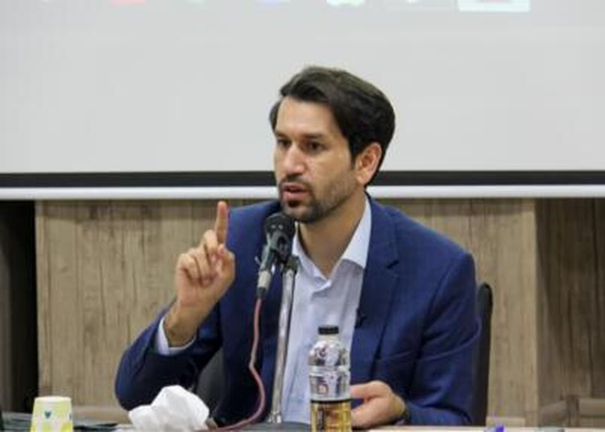 سرپرست سپاهان: حرکت کامارا اخراج نداشت آقای شاه حسینی باید از تمام مردم اصفهان عذرخواهی کنی+فیلم