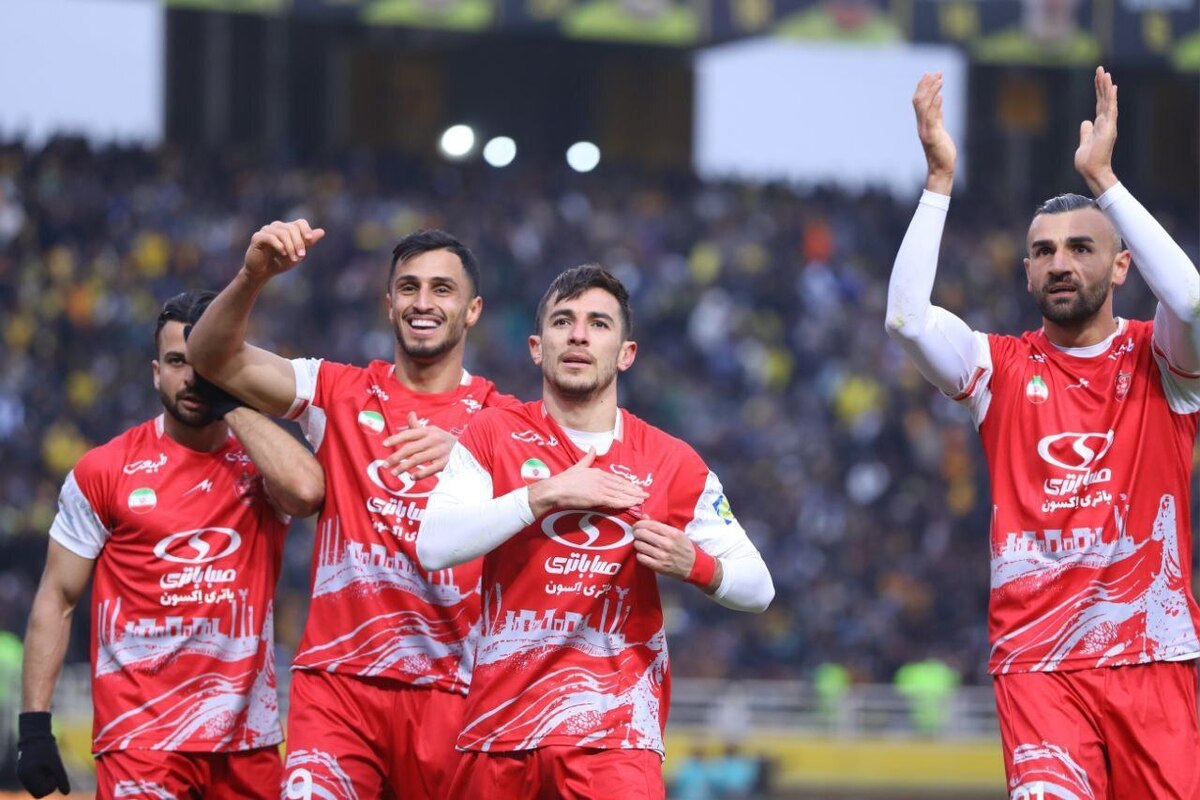 فنونی زاده: پرسپولیس مقابل النصر باید نترس و شجاع بازی کند کسانی که نان و نمک این تیم را خوردهاند نباید انتقادات غیرمنطقی کنند