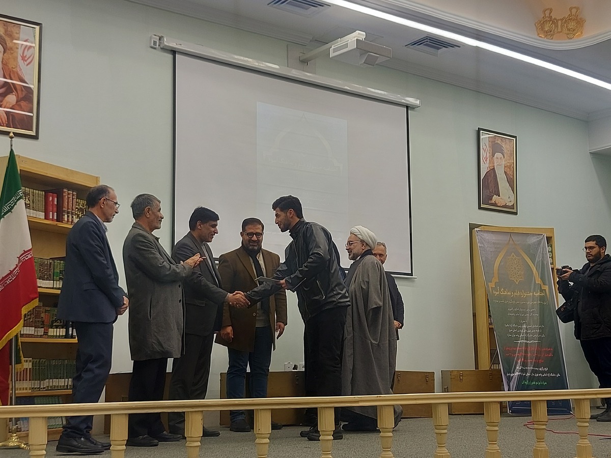 گامی بلند برای امامت و مهدویت با 62 برنامه و دهها هزار اثر ماندگار گامی بلند برای امامت و مهدویت با 62 برنامه و دهها هزار اثر ماندگار