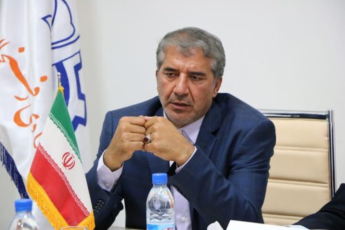 دولت از سایر ظرفیتهای سیاست خارجی به جای مذاکره با آمریکا استفاده کند