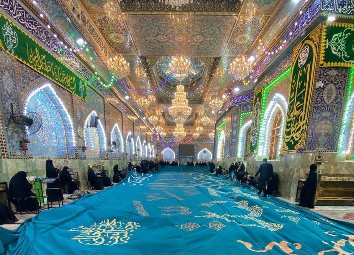 کتیبه «السَّلامُ عَلَیکَ یا صاحب الشّجاعَةِ الحُسَینیَّة» در خیمهگاه کربلا رونمایی شد
