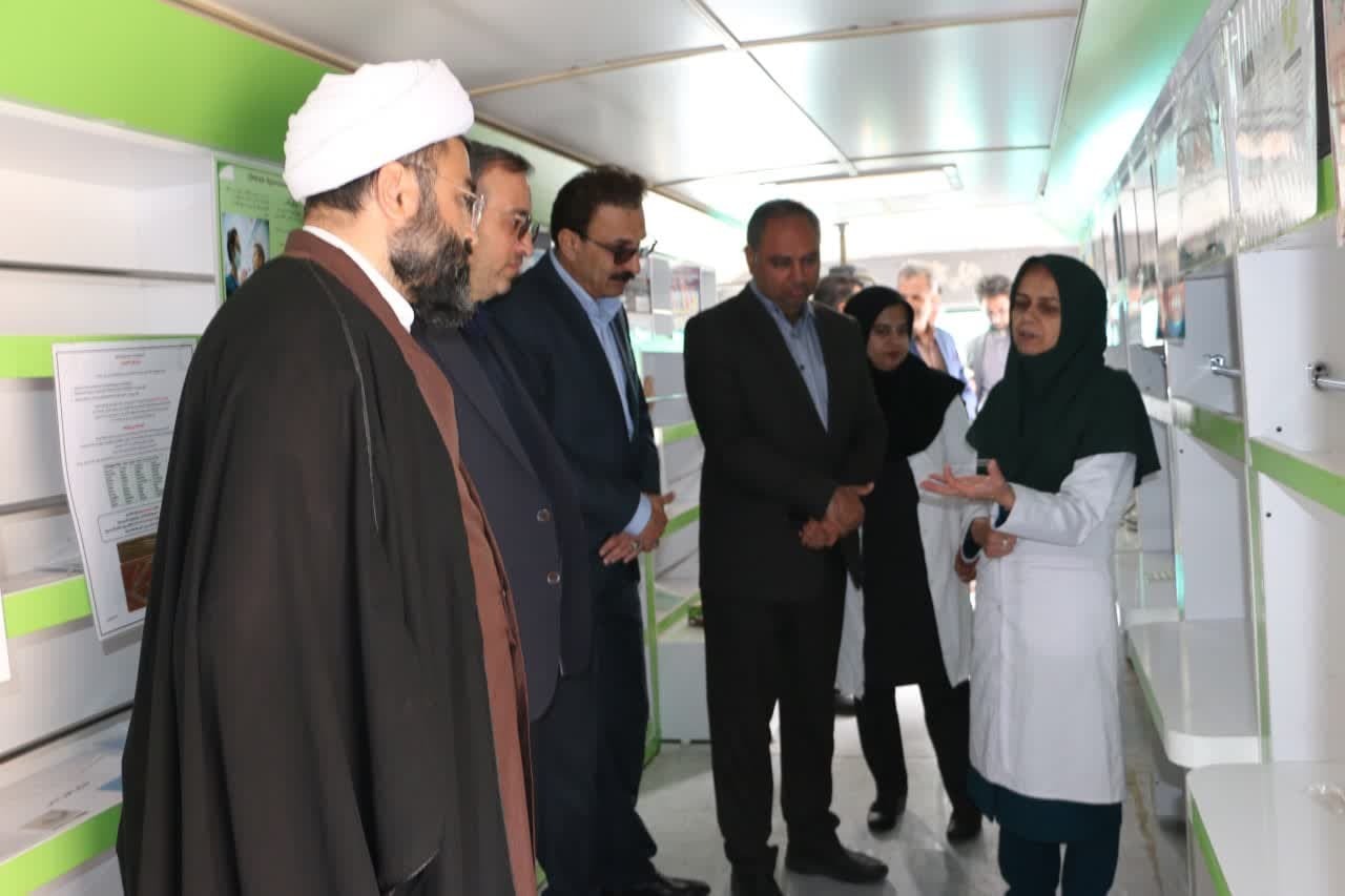 نخستین آزمایشگاه سیار کشور آغاز به کار کرد