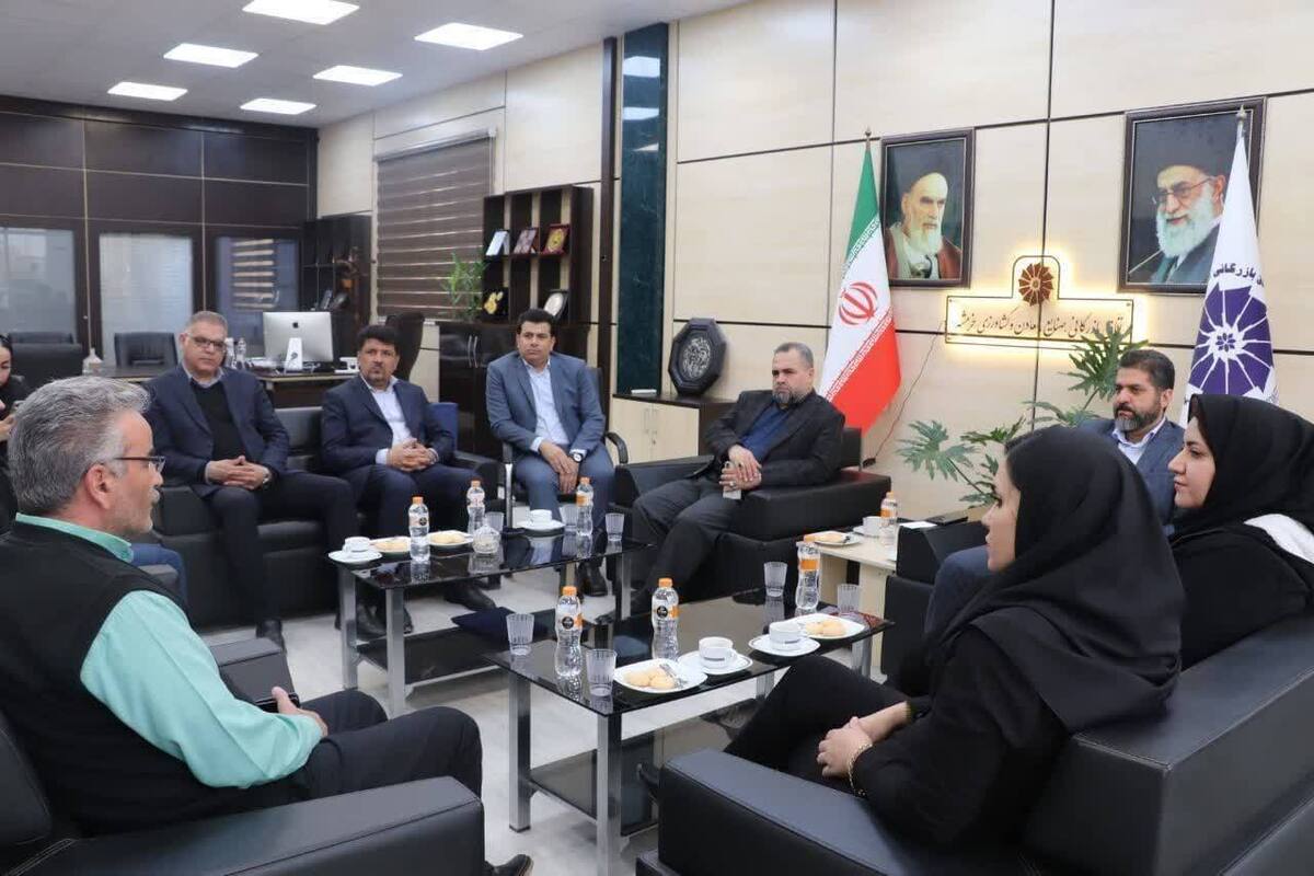 بهرهمندی از ظرفیت علمی استادان دانشگاه آزاد در اتاق بازرگانی خرمشهر