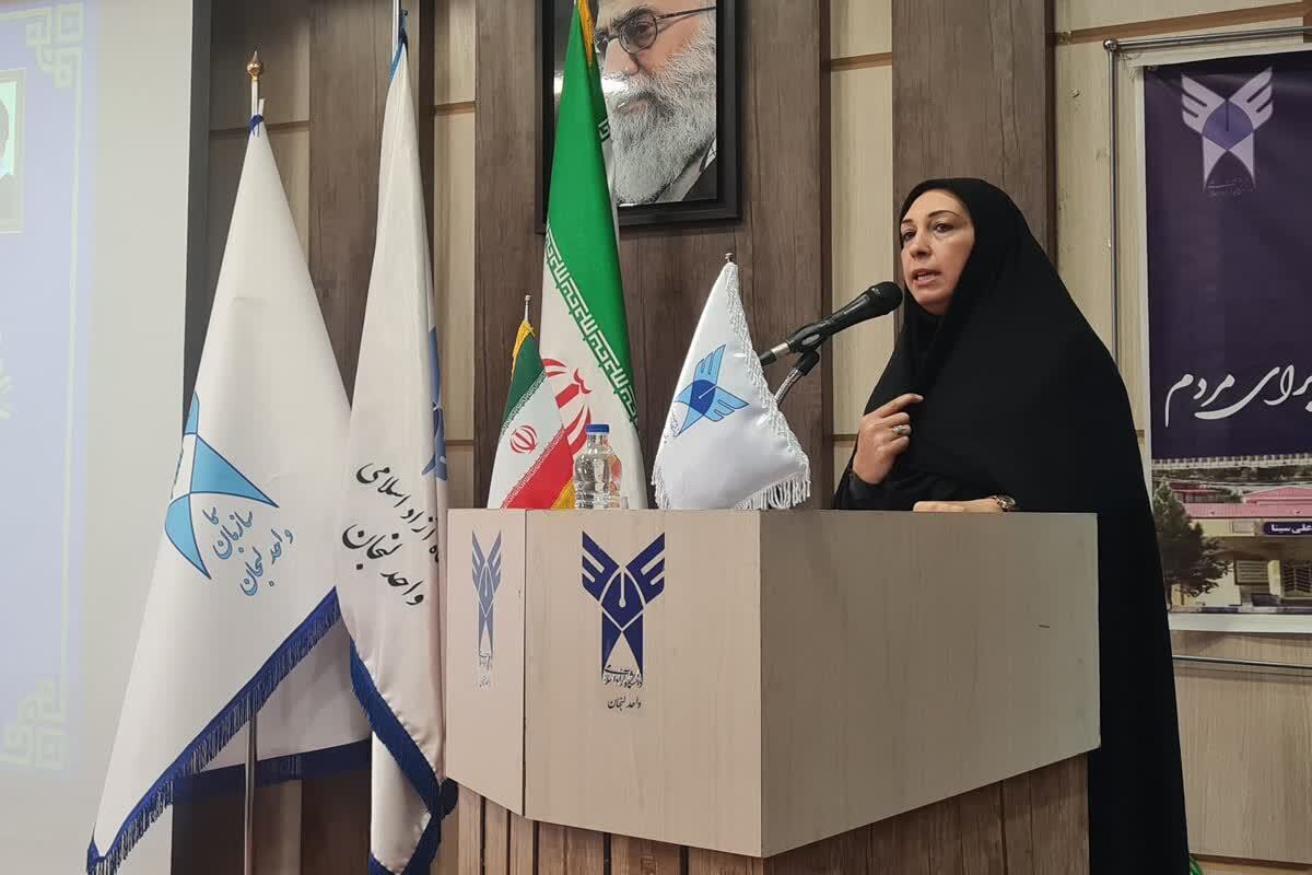 شناخت ویژگیهای فرزند نیاز او را به دنیای مجازی و روابط ناسالم کاهش میدهد