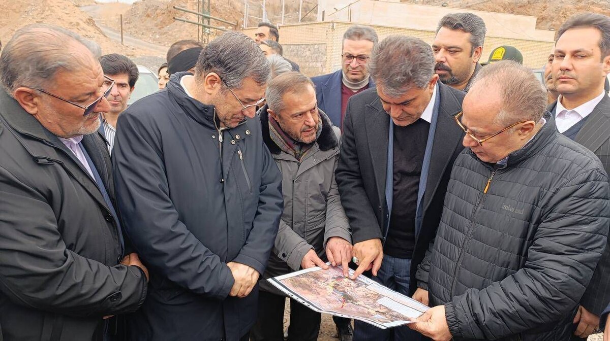 بازدید معاون معاون پارلمانی رئیسجمهور از پروژه های راهسازی کریدور غرب_ شمالغرب