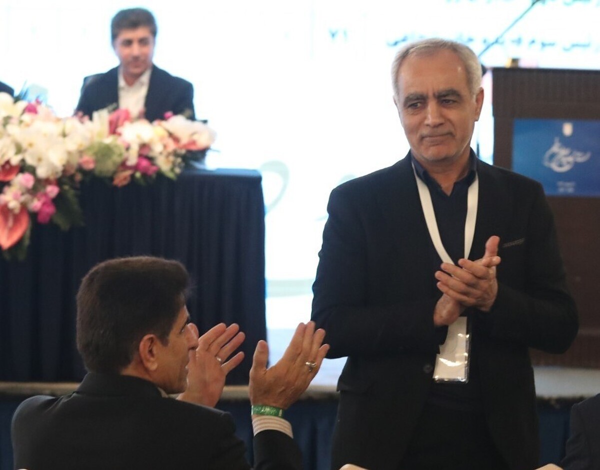 بهاروند: از درویش بپرسید بابت قهرمانی پاداش گرفتند یا خیر مگر سازمان لیگ میتواند شفافیت نداشته باشد؟+فیلم