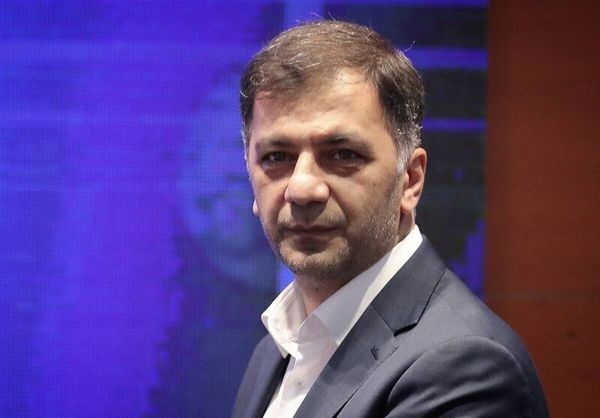 کریمی: من و خطیر در زمان استقلال اختلاف سلیقه داشتیم  امیدوارم تحولات خوبی در فوتبال انجام شود+فیلم