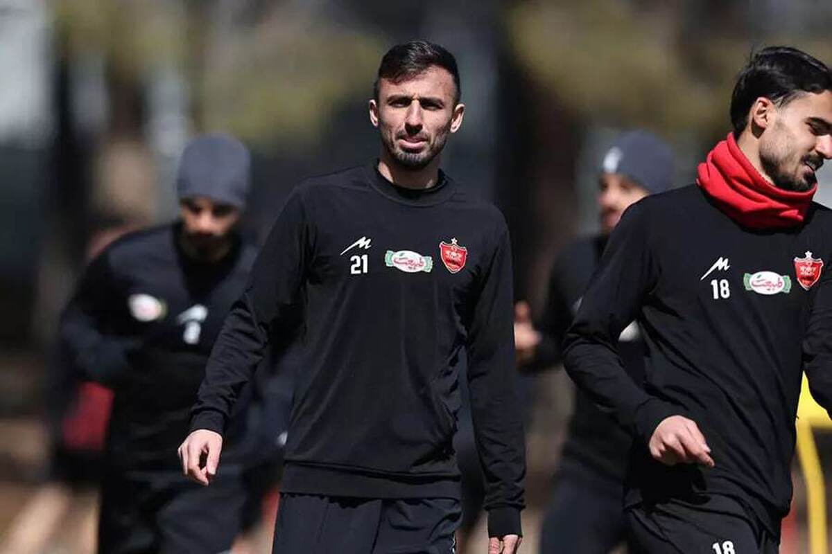 اورونوف و سعید صادقی در اختیار کادرفنی پرسپولیس قرار گرفتند