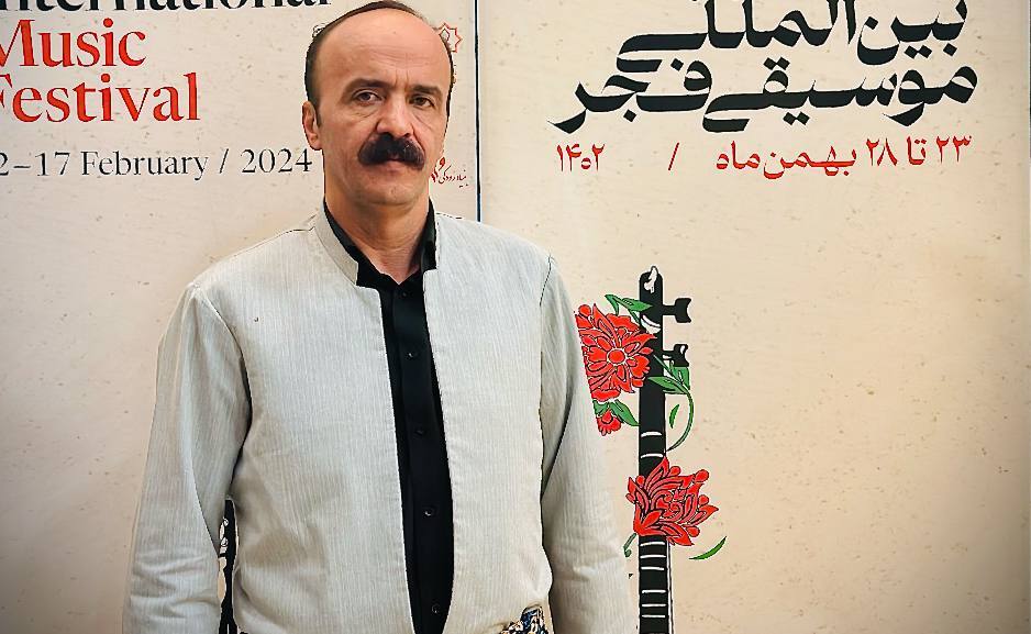 گلایه‌های پیشکسوت دف‌نوازی از عدم حمایت دف عرفانی و اصیل/ مراسم هزاردف کردستان سال آتی برپا می‌شود