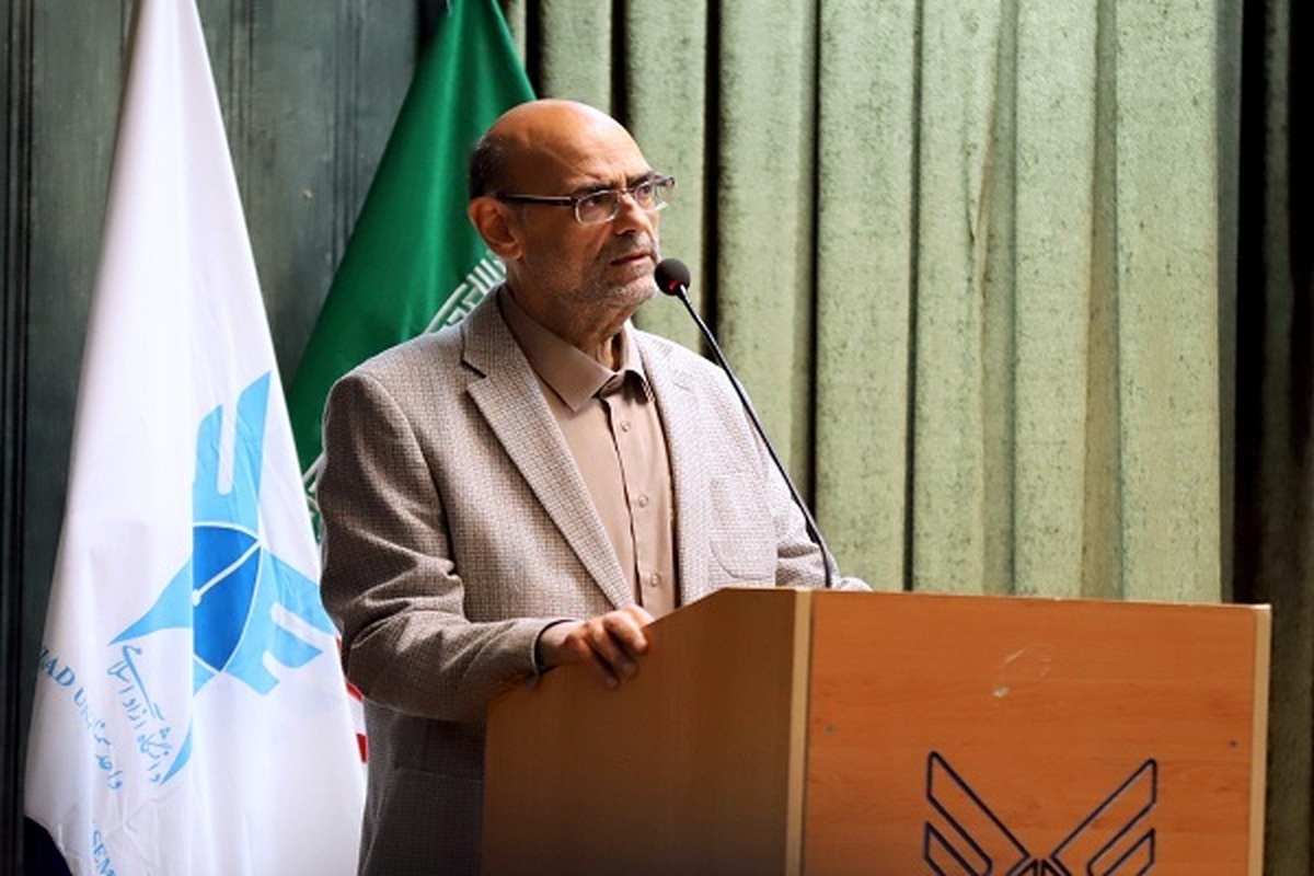 پیشنهاد یک عضو هیئت علمی؛ ایجاد کانون بازنشستگان و نظام رتبهبندی خیران در دانشگاه آزاد