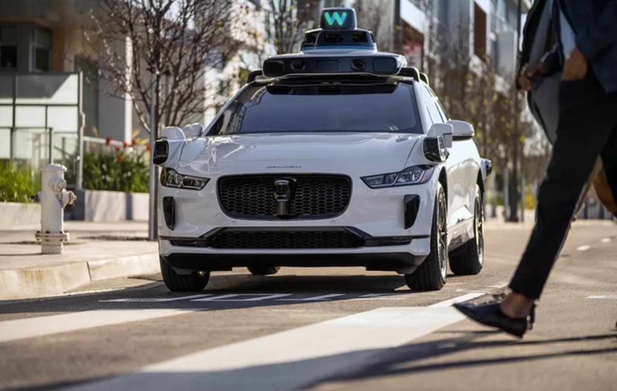 خودروهای بدون راننده Waymo سال گذشته 598 بار جریمه شدند