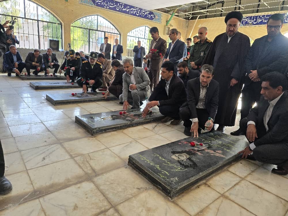 تقویت هویت ملی و فرهنگی با ساخت المان شهید در دانشگاه