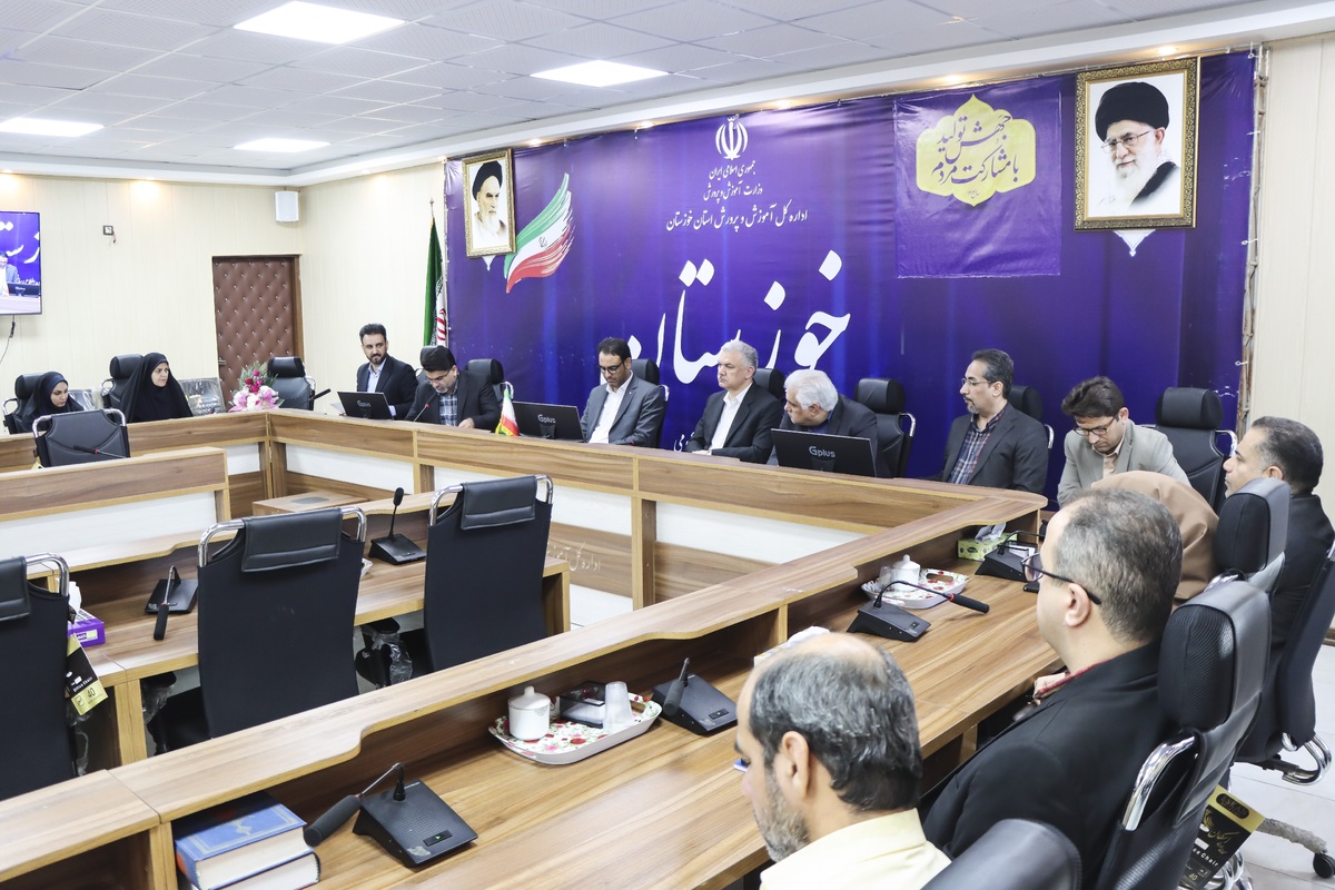 راهاندازی هنرستانهای صنعتی در جوار دانشگاه؛ پذیرش معلمان در دوره پسادکتری مشروط به چیست؟