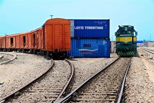 رویکرد توسعه حمل بار ریلی/مصرف سوخت قطار یک چهارم مصرف جادهای است