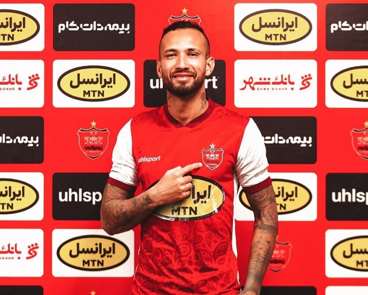 باشگاه پرسپولیس مطالبات پریرا را پرداخت کرد پنجره بسته مربوط به دیاباته است