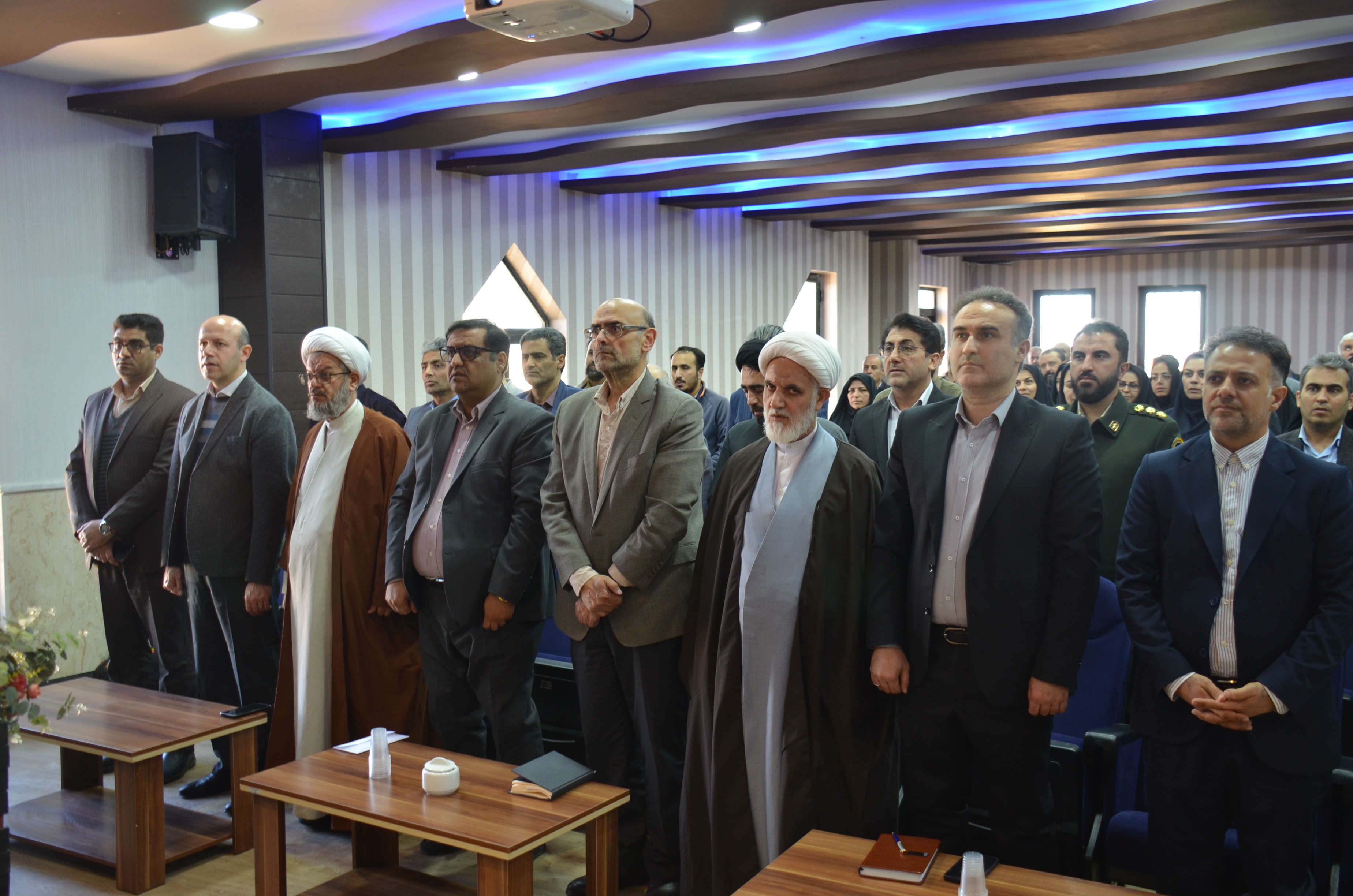 سکاندار دانشگاه آزاد دامغان تغییر کرد سکاندار دانشگاه آزاد دامغان تغییر کرد