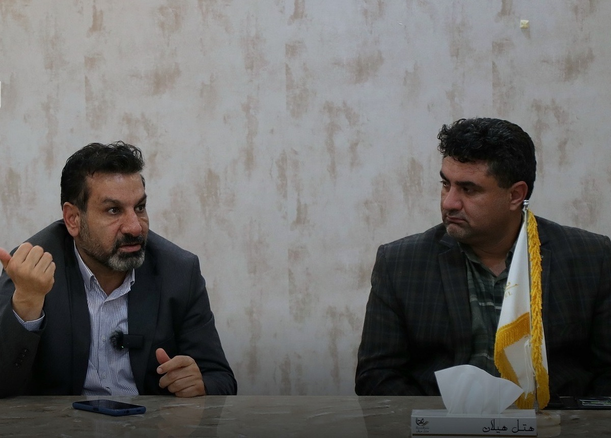 دیدار پیشکسوتان مس رفسنجان و مومنی