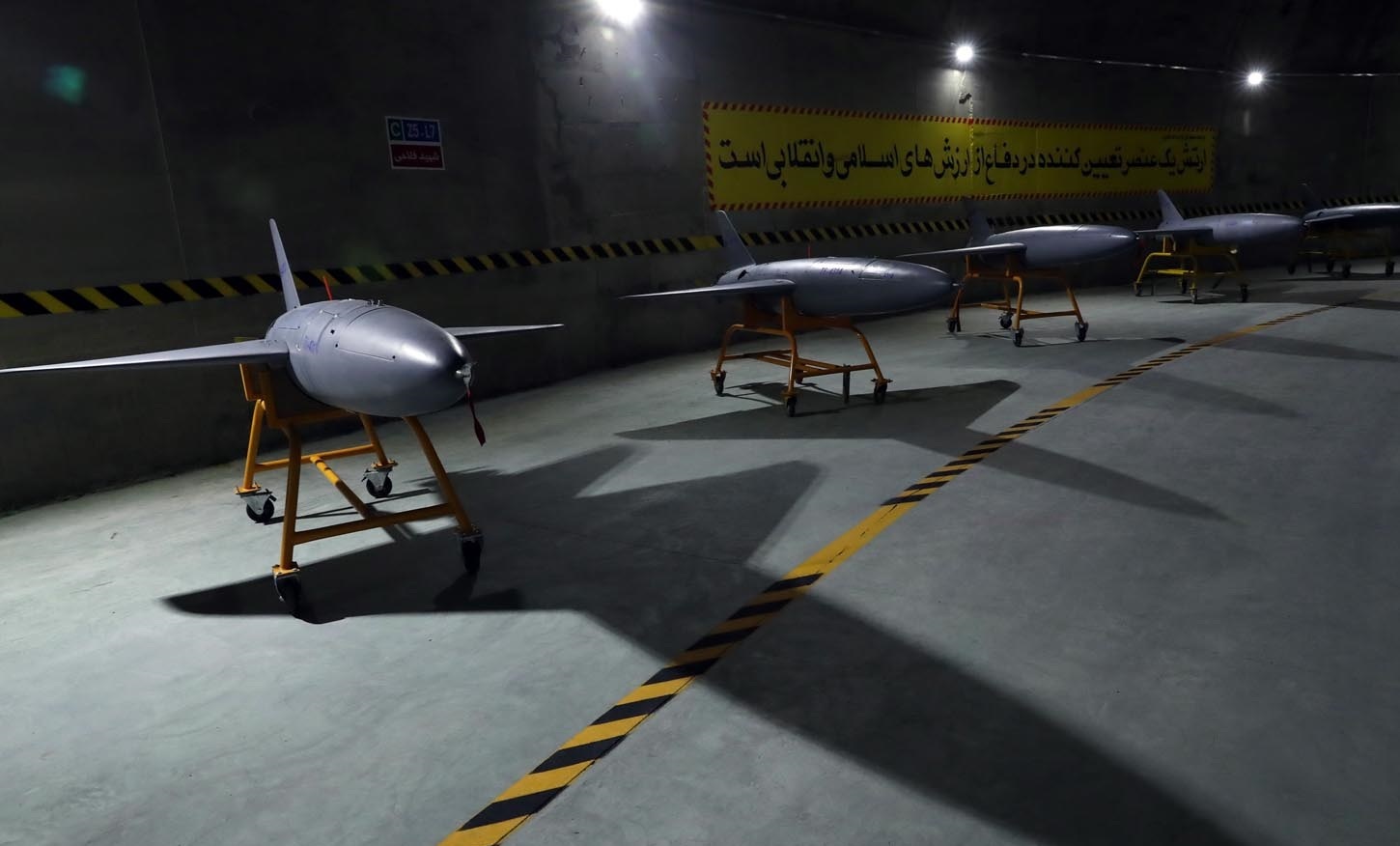 بمااااااند///// «آرش ۱» و «آرش ۲» پهپادهای ارزان قیمتی که گنبد آهنین میلیارد دلاری اسرائیل را به چالش جدی میکشند +مشخصات بمااااااند///// «آرش ۱» و «آرش ۲» پهپادهای ارزان قیمتی که گنبد آهنین میلیارد دلاری اسرائیل را به چالش جدی میکشند +مشخصات