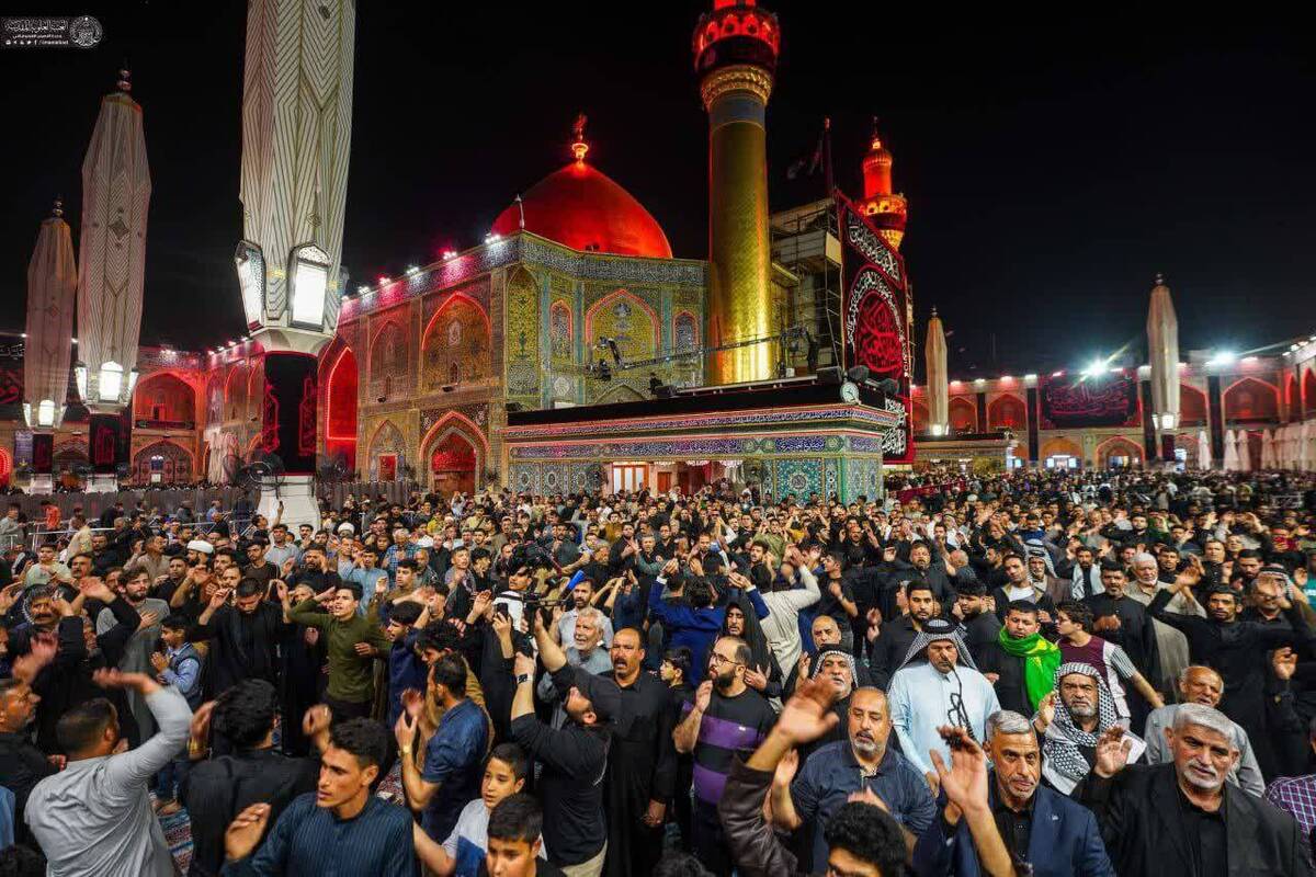 احیای شب نوزدهم ماه رمضان در حرم حضرت علی (ع) و حرم حضرت معصومه(س) +عکس و فیلم