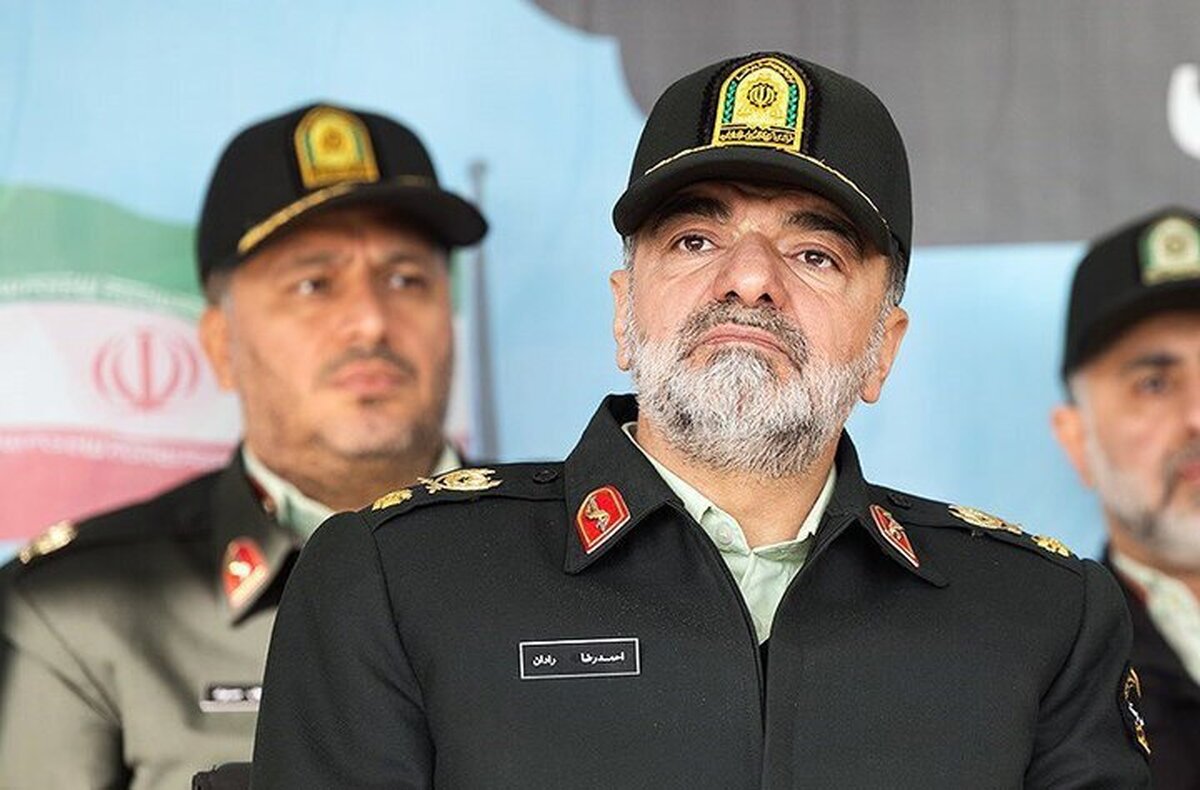 سردار رادان: دشمنان بدانند افسران ما از دیروز آماده‌تر هستند