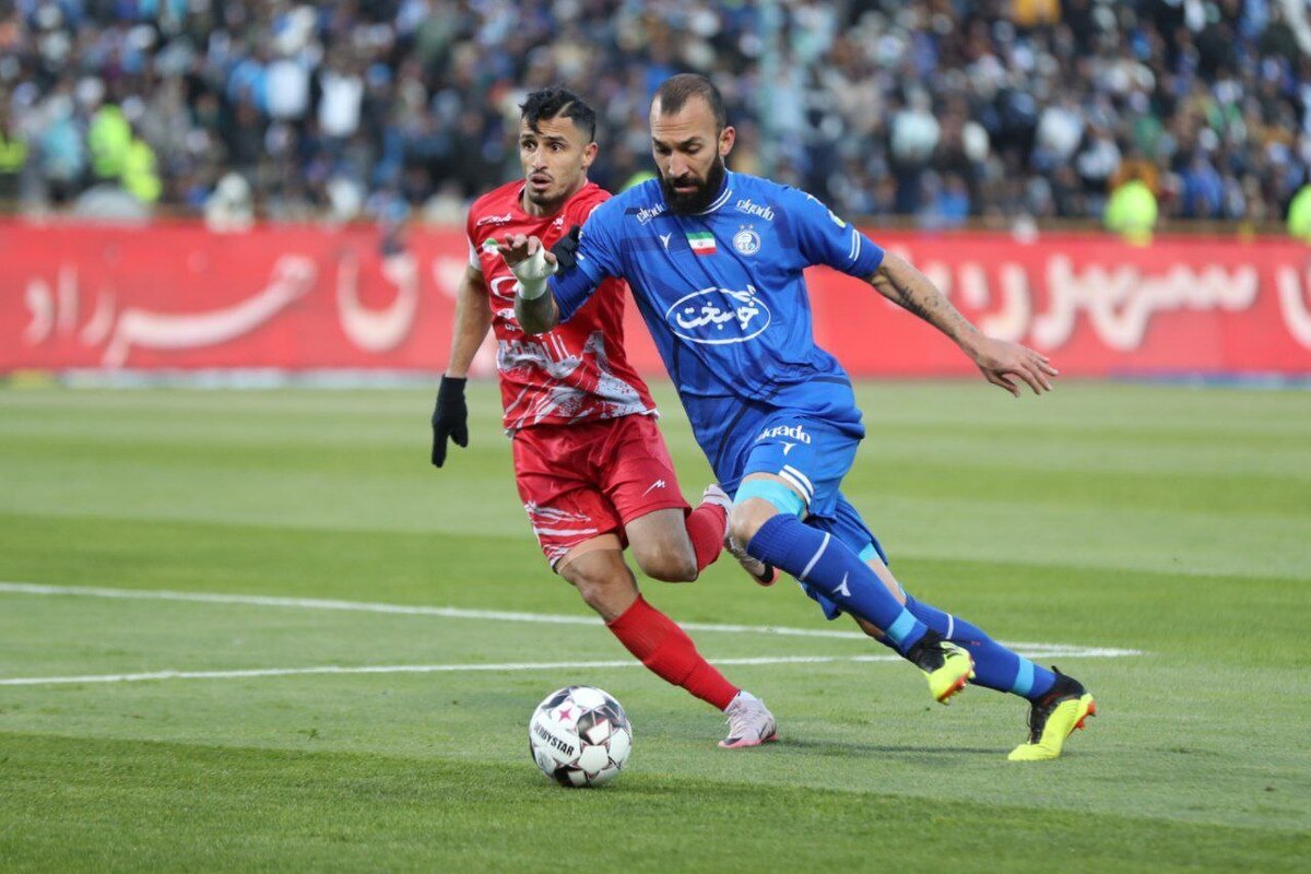 پرسپولیس دربی برگشت را هم فتح کرد/ سلام دوباره استقلال به بحران با پنجمین مربی فصل!