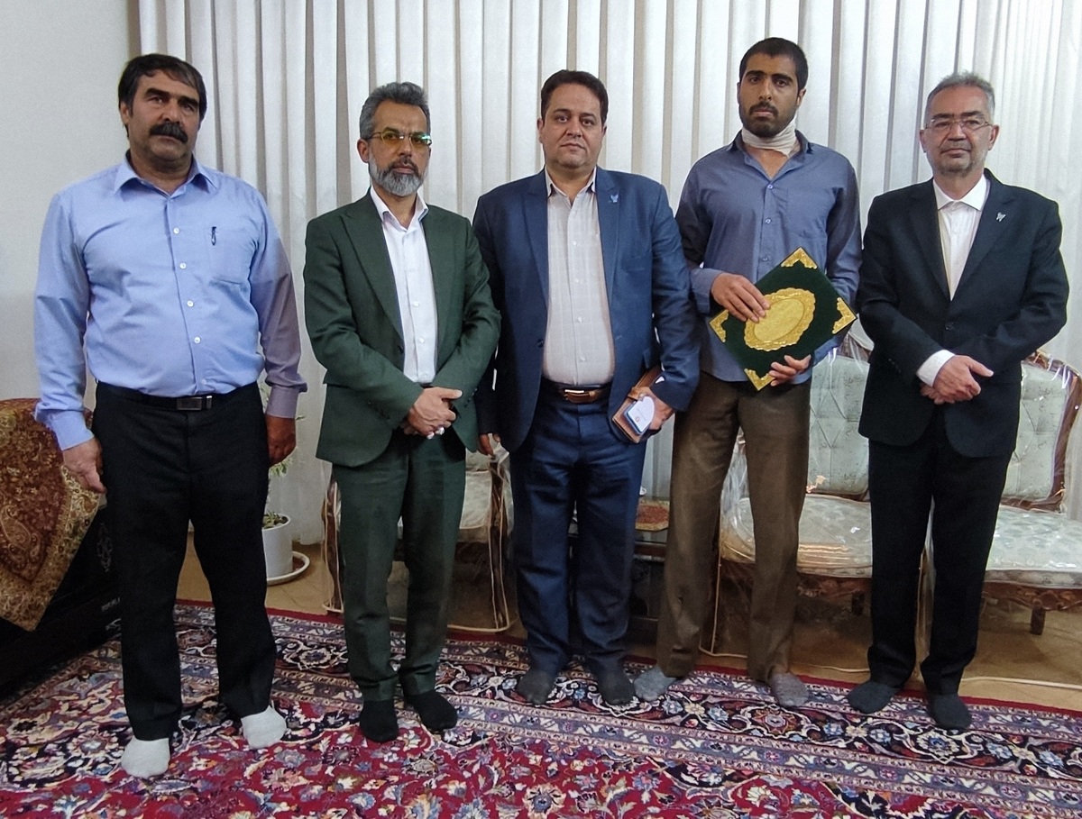 اظهارات دانشجوی ناهی از منکر از روز حادثه/ برای دفاع از ۳ دختر تذکر لسانی دادم و اوباش با چاقو حملهور شدند