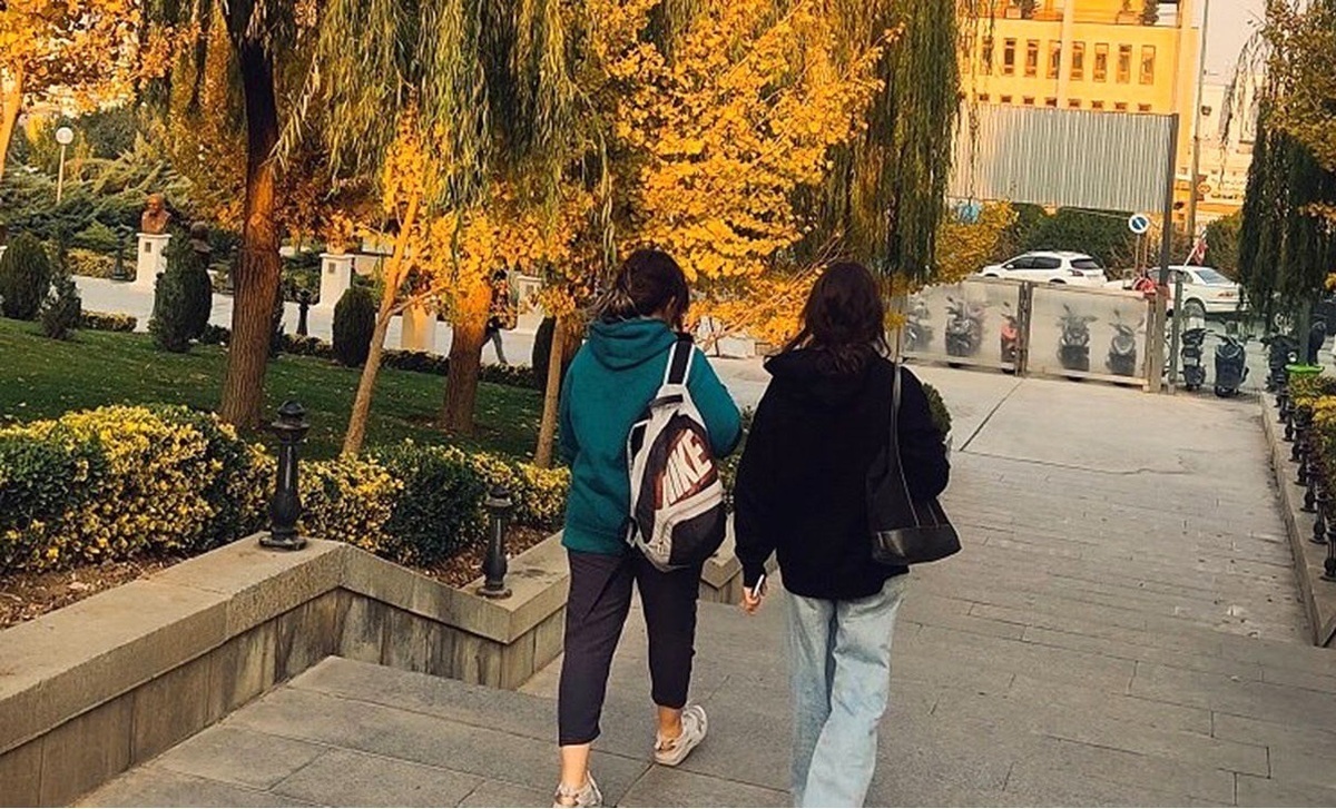 «بی حجابی» گرهی که با دست باز میشود
