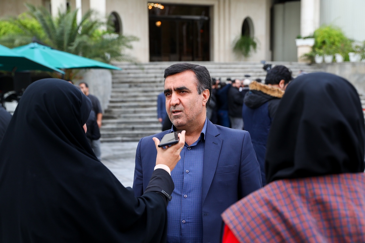 سلاجقه: حدود ۶۰ میلیون متر مکعب از حقابه هیرمند رهاسازی شد