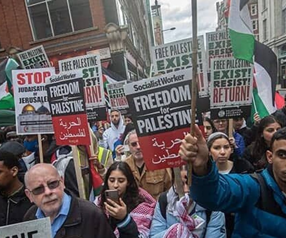 دستور پنتاگون به رسانهها برای سانسور اعتراضات دانشجویان/ حامیان آزادیبیان هنوز خوابند؟!+ فیلم دستور پنتاگون به رسانهها برای سانسور اعتراضات دانشجویان/ حامیان آزادیبیان هنوز خوابند؟!+ فیلم